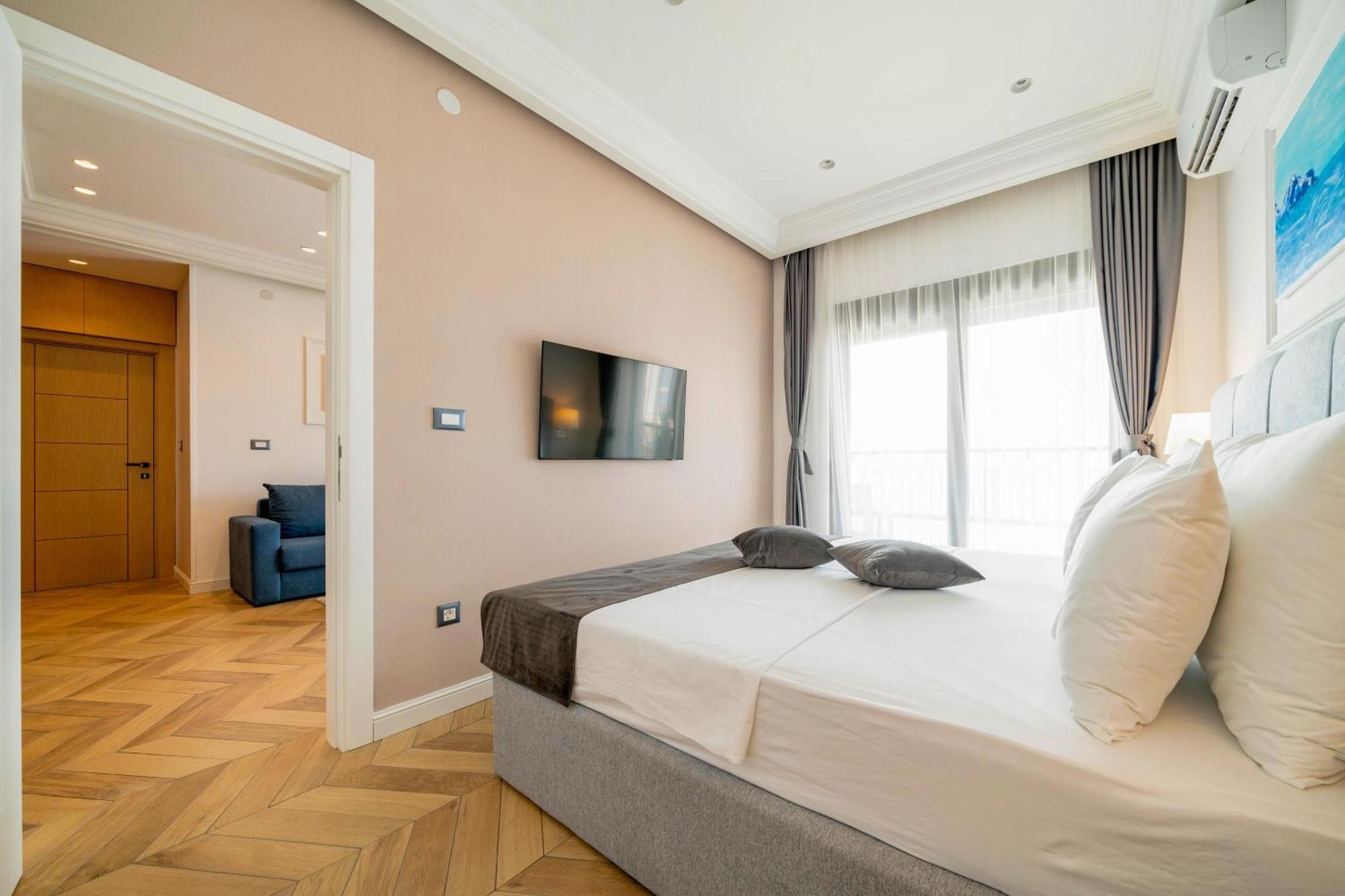 Exclusive Hotel Budva Exterior foto