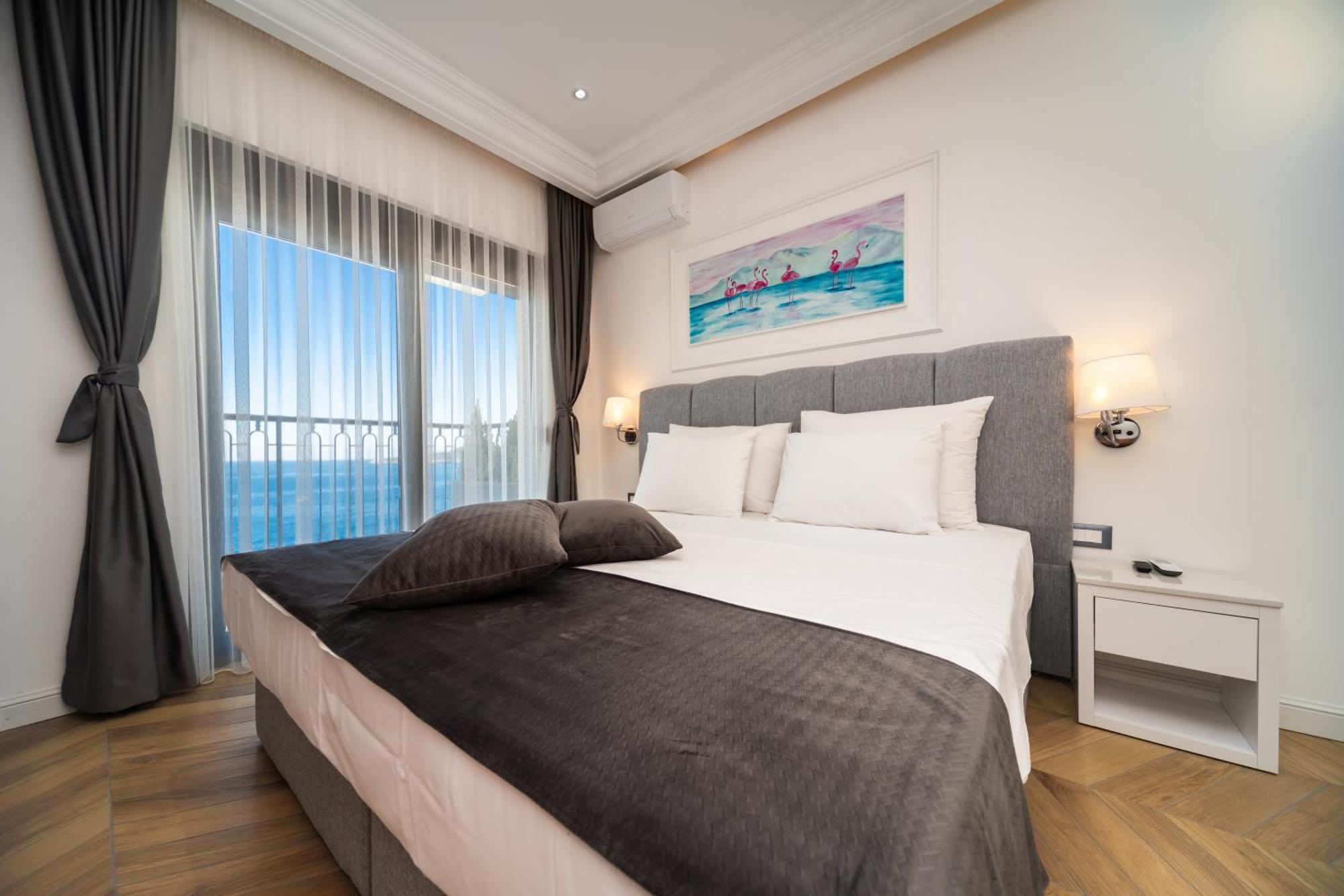 Exclusive Hotel Budva Exterior foto